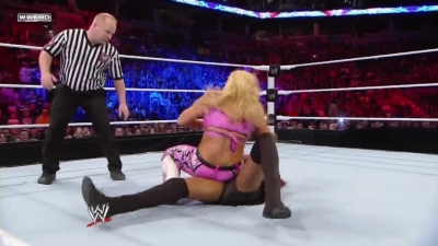 WWE_SuperStars_02_10_11_Natalya_vs_Alicia_Fox_720p_AC3_5_1_x264_mkv_000102035.jpg