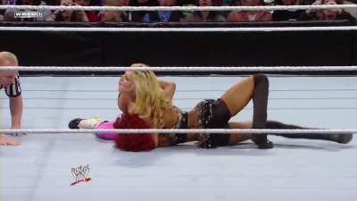 WWE_SuperStars_02_10_11_Natalya_vs_Alicia_Fox_720p_AC3_5_1_x264_mkv_000113913.jpg