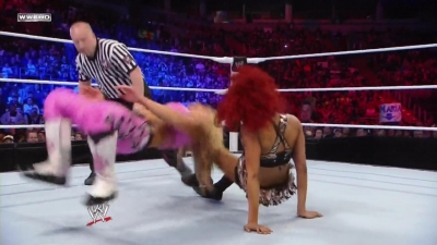 WWE_SuperStars_02_10_11_Natalya_vs_Alicia_Fox_720p_AC3_5_1_x264_mkv_000122722.jpg