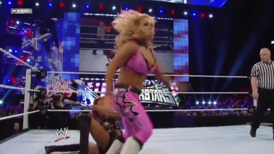 WWE_SuperStars_02_10_11_Natalya_vs_Alicia_Fox_720p_AC3_5_1_x264_mkv_000146246.jpg