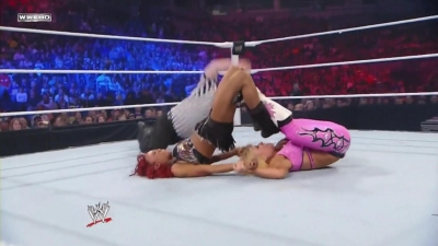 WWE_SuperStars_02_10_11_Natalya_vs_Alicia_Fox_720p_AC3_5_1_x264_mkv_000243310.jpg