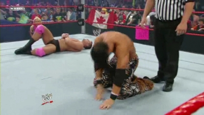 WWE_Superstars_2009_08_13_HDTV_XviD-KYR_WRESTLiNGBAY_COM_avi_000713913.jpg