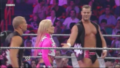 WWE_Superstars_2009_07_16_avi_000149916.jpg