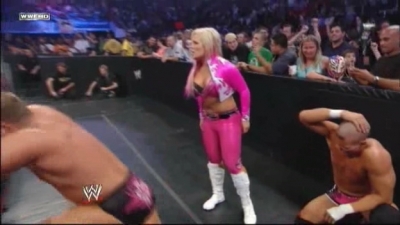 WWE_Superstars_2009_07_16_avi_000596228.jpg