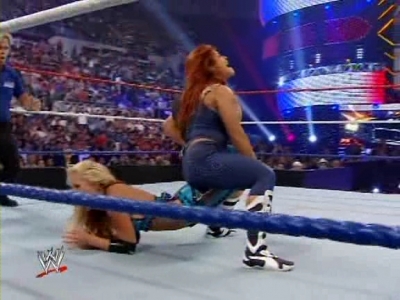 WWE_Great_American_Bash_2008_Michelle_McCool_vs_Natalya_XviD_avi_000304337.jpg
