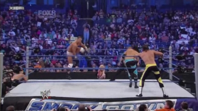 WWE_Friday_Night_Smackdown_2010_04_09_HDTV_XviD-WB(2)_avi_003455400.jpg