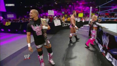 WWE_Superstars_2010_04_29_HDTV_XviD-KYR_avi_001608006.jpg