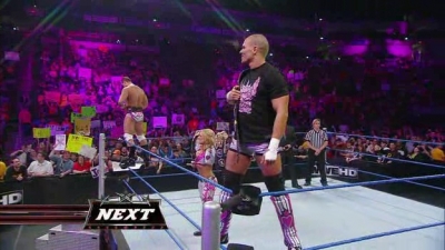 WWE_Superstars_2010_04_29_HDTV_XviD-KYR_avi_001638637.jpg