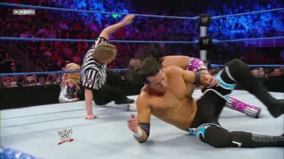 WWE_Superstars_2010_04_29_HDTV_XviD-KYR_avi_001842340.jpg