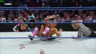 WWE_Superstars_2010_04_29_HDTV_XviD-KYR_avi_002009273.jpg