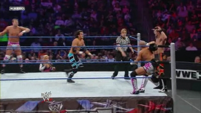 WWE_Superstars_2010_04_29_HDTV_XviD-KYR_avi_002143407.jpg