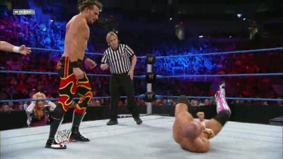 WWE_Superstars_2010_04_29_HDTV_XviD-KYR_avi_002164695.jpg