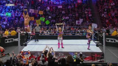 WWE_Superstars_2010_04_29_HDTV_XviD-KYR_avi_002392890.jpg