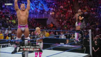 WWE_Superstars_2010_04_29_HDTV_XviD-KYR_avi_002428192.jpg