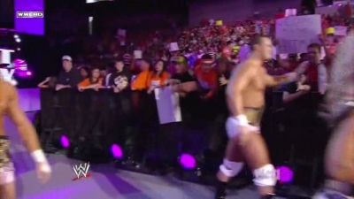 WWE_Monday_Night_Raw_2010_05_24_HDTV_XviD-WB-quickupload_net_avi_004002502.jpg