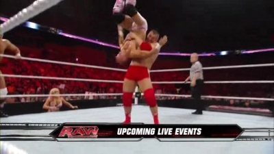 WWE_Monday_Night_Raw_2010_05_24_HDTV_XviD-WB-quickupload_net_avi_004063897.jpg