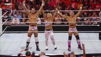 WWE_Monday_Night_Raw_2010_05_24_HDTV_XviD-WB-quickupload_net_avi_004122422.jpg