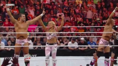 WWE_Monday_Night_Raw_2010_05_24_HDTV_XviD-WB-quickupload_net_avi_004126059.jpg