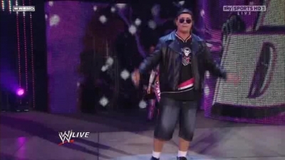 WWE_Monday_Night_Raw_The_Draft_26th_April_2010_HDTV_XviD-FWG_pt1_avi_000460760.jpg