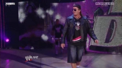 WWE_Monday_Night_Raw_The_Draft_26th_April_2010_HDTV_XviD-FWG_pt1_avi_000461480.jpg