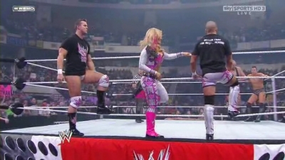 WWE_Monday_Night_Raw_The_Draft_26th_April_2010_HDTV_XviD-FWG_pt1_avi_000485160.jpg