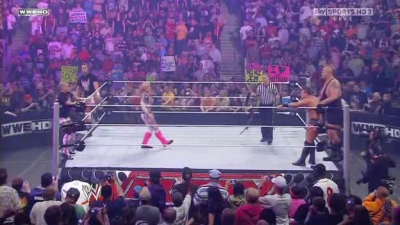 WWE_Monday_Night_Raw_The_Draft_26th_April_2010_HDTV_XviD-FWG_pt1_avi_000487360.jpg