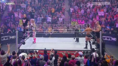 WWE_Monday_Night_Raw_The_Draft_26th_April_2010_HDTV_XviD-FWG_pt1_avi_000492760.jpg