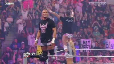 WWE_Monday_Night_Raw_The_Draft_26th_April_2010_HDTV_XviD-FWG_pt1_avi_000494040.jpg