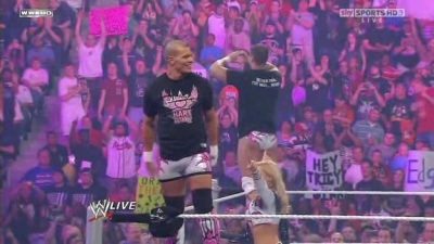 WWE_Monday_Night_Raw_The_Draft_26th_April_2010_HDTV_XviD-FWG_pt1_avi_000495640.jpg