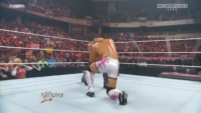 WWE_Monday_Night_Raw_The_Draft_26th_April_2010_HDTV_XviD-FWG_pt1_avi_000519040.jpg