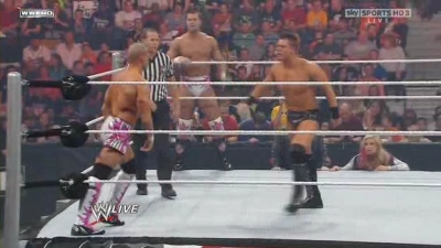 WWE_Monday_Night_Raw_The_Draft_26th_April_2010_HDTV_XviD-FWG_pt1_avi_000527920.jpg