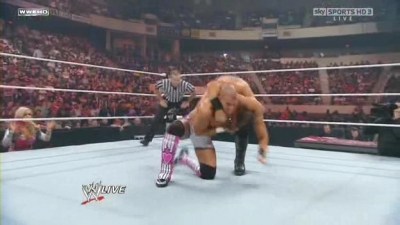 WWE_Monday_Night_Raw_The_Draft_26th_April_2010_HDTV_XviD-FWG_pt1_avi_000532200.jpg
