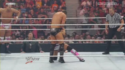 WWE_Monday_Night_Raw_The_Draft_26th_April_2010_HDTV_XviD-FWG_pt1_avi_000561440.jpg