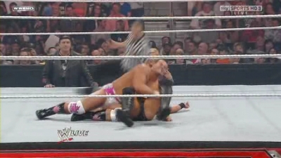 WWE_Monday_Night_Raw_The_Draft_26th_April_2010_HDTV_XviD-FWG_pt1_avi_000610400.jpg