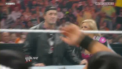WWE_Monday_Night_Raw_The_Draft_26th_April_2010_HDTV_XviD-FWG_pt1_avi_000615120.jpg