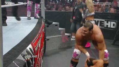 WWE_Monday_Night_Raw_The_Draft_26th_April_2010_HDTV_XviD-FWG_pt1_avi_000634360.jpg