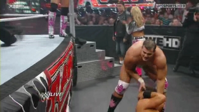 WWE_Monday_Night_Raw_The_Draft_26th_April_2010_HDTV_XviD-FWG_pt1_avi_000634840.jpg