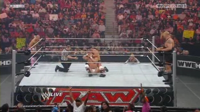 WWE_Monday_Night_Raw_The_Draft_26th_April_2010_HDTV_XviD-FWG_pt1_avi_000651400.jpg