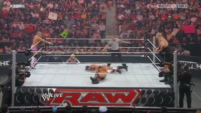 WWE_Monday_Night_Raw_The_Draft_26th_April_2010_HDTV_XviD-FWG_pt1_avi_000691960.jpg