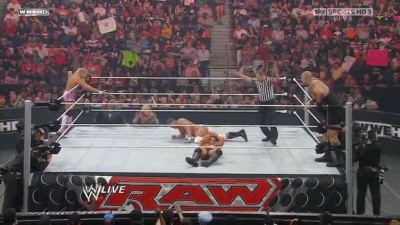 WWE_Monday_Night_Raw_The_Draft_26th_April_2010_HDTV_XviD-FWG_pt1_avi_000692840.jpg