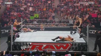 WWE_Monday_Night_Raw_The_Draft_26th_April_2010_HDTV_XviD-FWG_pt1_avi_000701040.jpg