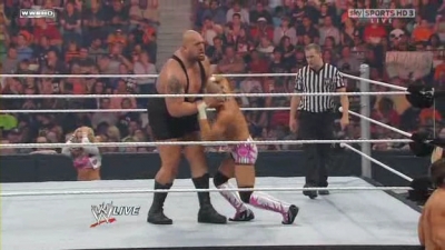 WWE_Monday_Night_Raw_The_Draft_26th_April_2010_HDTV_XviD-FWG_pt1_avi_000722040.jpg