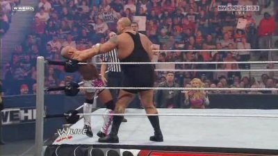 WWE_Monday_Night_Raw_The_Draft_26th_April_2010_HDTV_XviD-FWG_pt1_avi_000751960.jpg