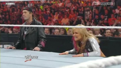 WWE_Monday_Night_Raw_The_Draft_26th_April_2010_HDTV_XviD-FWG_pt1_avi_000871000.jpg