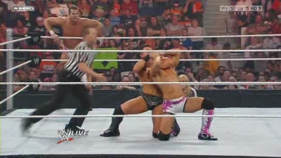 WWE_Monday_Night_Raw_The_Draft_26th_April_2010_HDTV_XviD-FWG_pt1_avi_000891720.jpg
