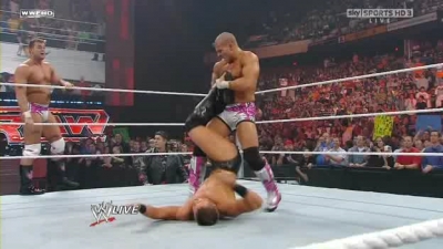 WWE_Monday_Night_Raw_The_Draft_26th_April_2010_HDTV_XviD-FWG_pt1_avi_001018200.jpg