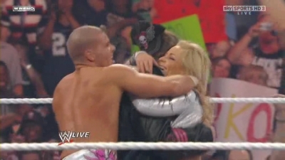WWE_Monday_Night_Raw_The_Draft_26th_April_2010_HDTV_XviD-FWG_pt1_avi_001036120.jpg