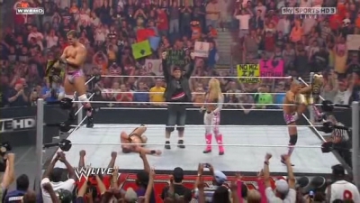 WWE_Monday_Night_Raw_The_Draft_26th_April_2010_HDTV_XviD-FWG_pt1_avi_001049160.jpg
