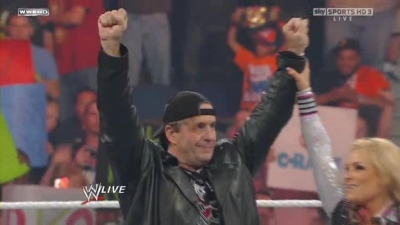 WWE_Monday_Night_Raw_The_Draft_26th_April_2010_HDTV_XviD-FWG_pt1_avi_001051280.jpg