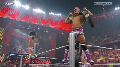 WWE_Monday_Night_Raw_The_Draft_26th_April_2010_HDTV_XviD-FWG_pt1_avi_001058040.jpg